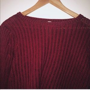 Basic maroon knit sweater